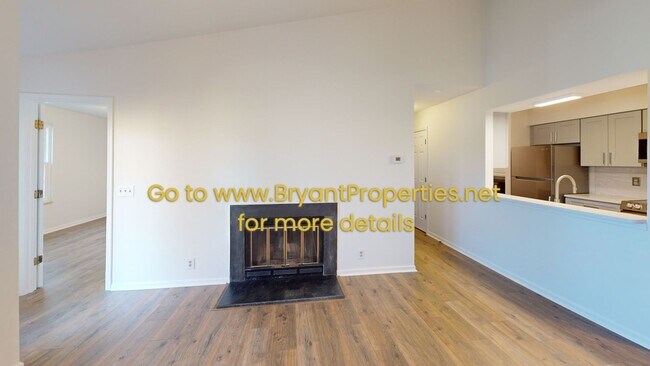 Building Photo - Donelson - Airport - Percy Preist Lake Area