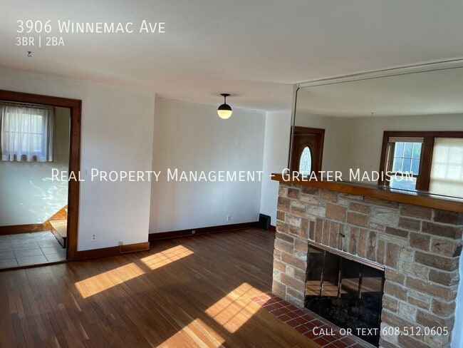 Building Photo - 3906 Winnemac Ave