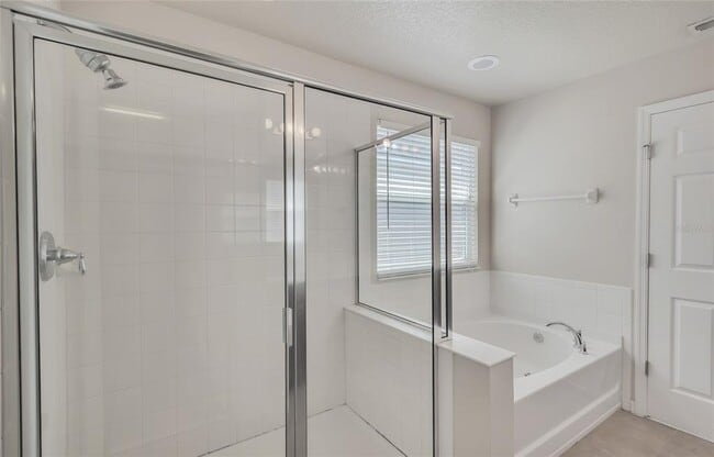 Building Photo - 8217 De Haven St