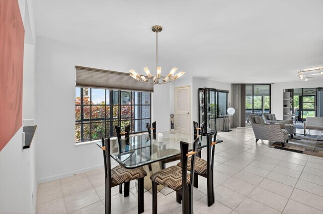 Building Photo - 15718 Loch Maree Ln