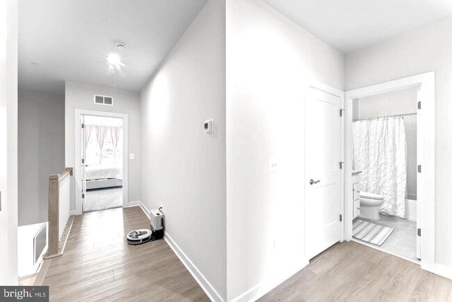 Building Photo - 43785 Transit Sq