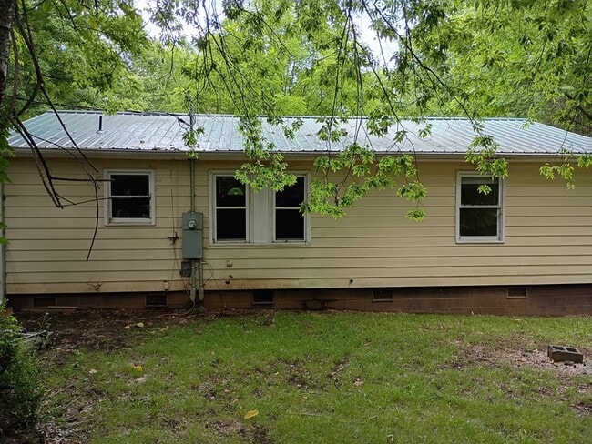 Building Photo - 5323 Eno River Dr