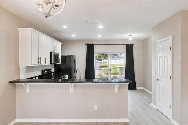 Building Photo - 1030 Bending Oak Trail