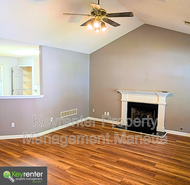 Building Photo - 2179 Sandell Trail SW