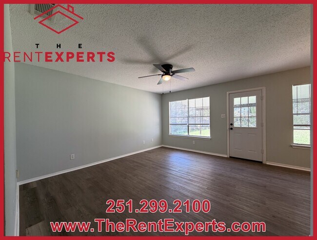 Building Photo - 784 Trailwood Dr E