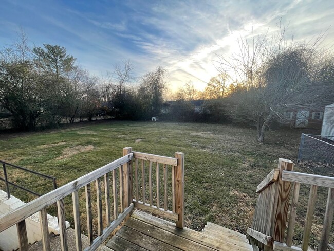 Building Photo - One Level House in Amherst County