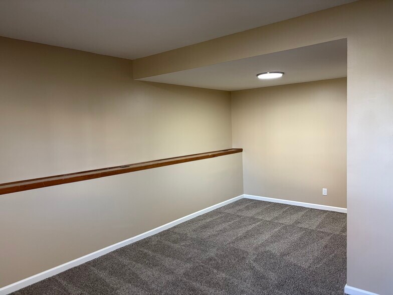 Building Photo - 10673 Grouse St NW