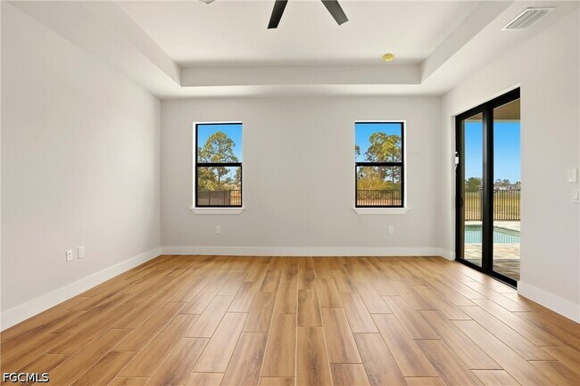 Building Photo - 2630 NW 23rd Ave