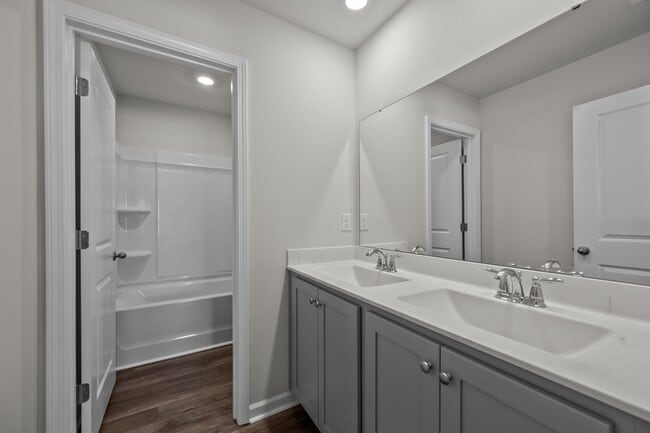 Building Photo - 107 Delray Ct