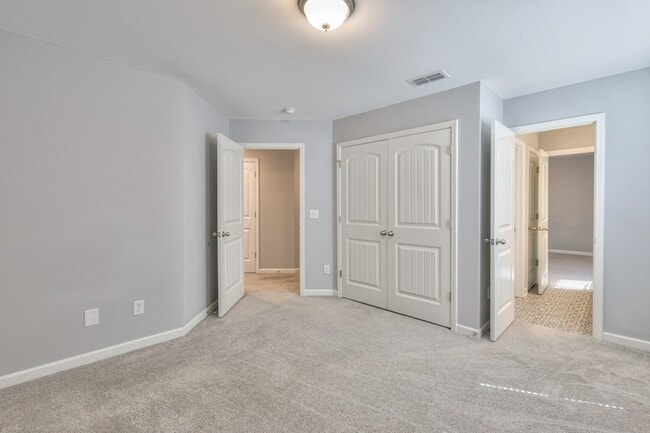 Building Photo - 212 Eusa Cantrell Ln