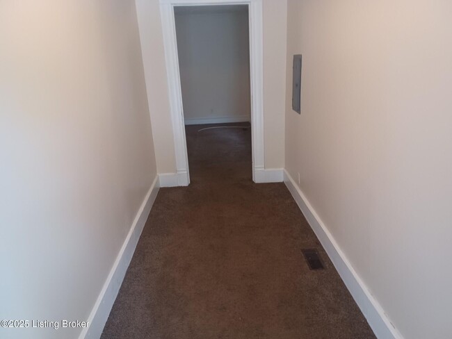 Building Photo - 1421 Hazel St