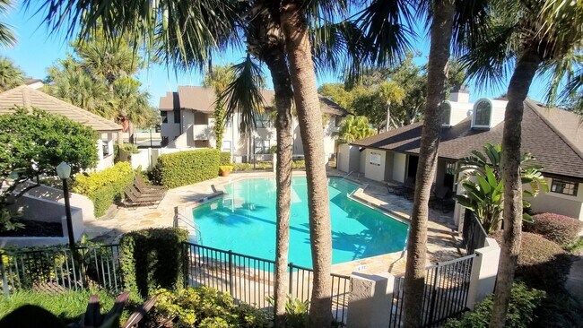 Building Photo - FOR RENT! Fabulous Full Remodeled 1/1 Wint...