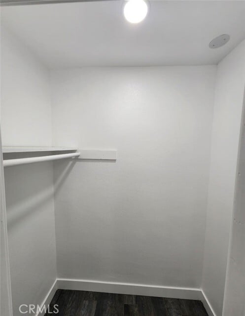 Building Photo - 714 W 95th St