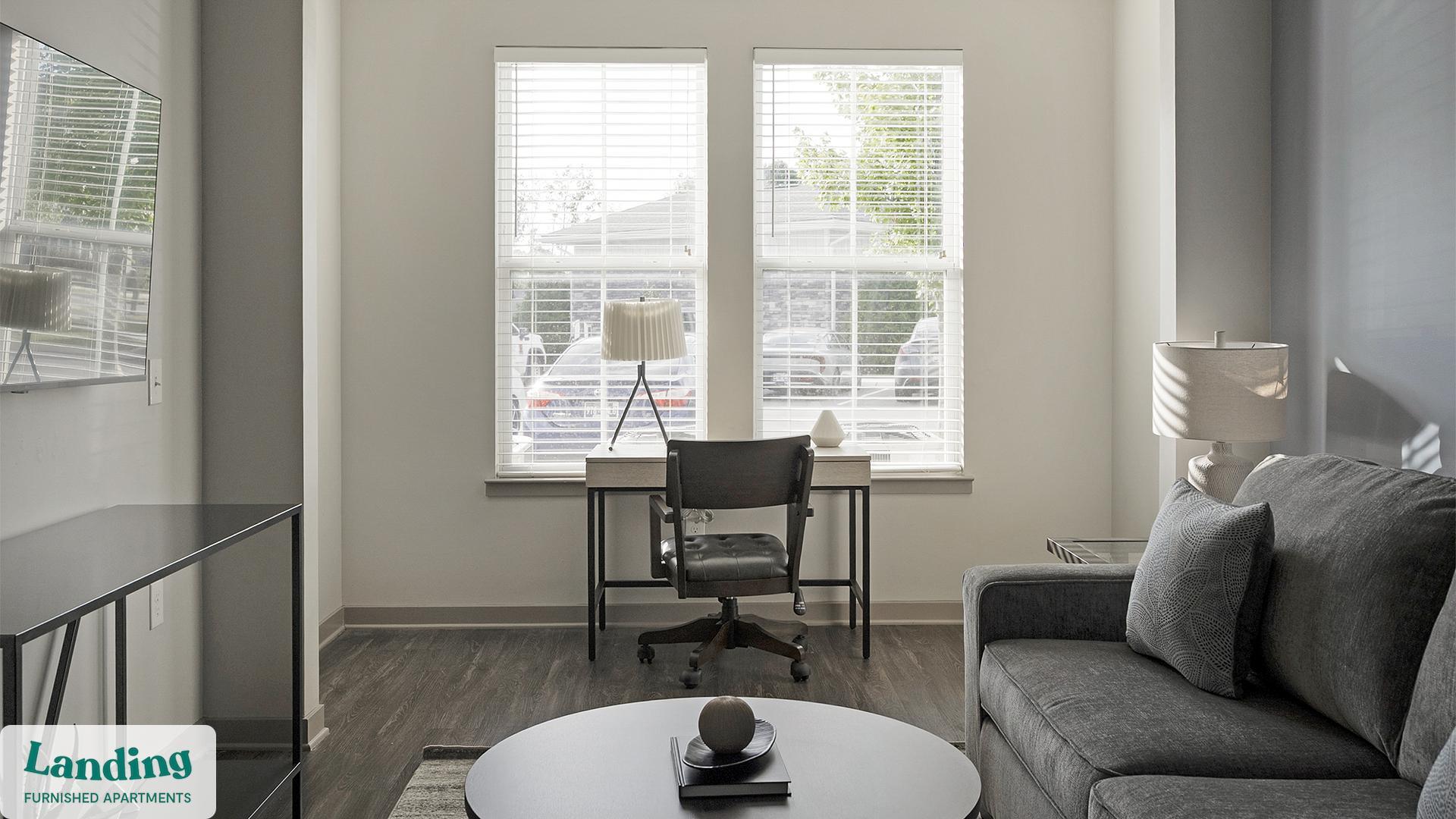 Building Photo - 3237 Memorial Blvd