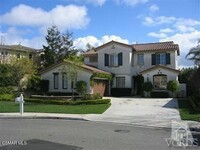Building Photo - 662 Via Carro