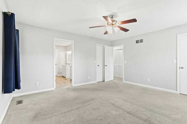 Building Photo - 4019 Brantley Dr