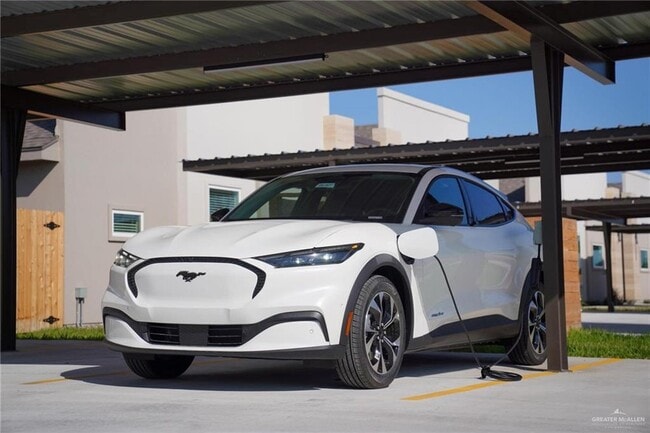 Building Photo - 19 19th St