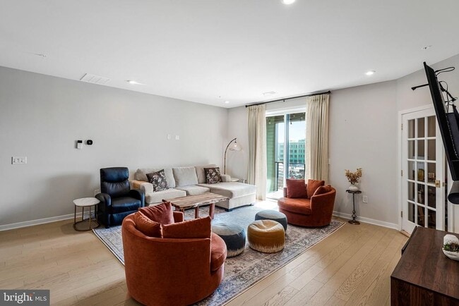 Building Photo - 43474 Danville Ter