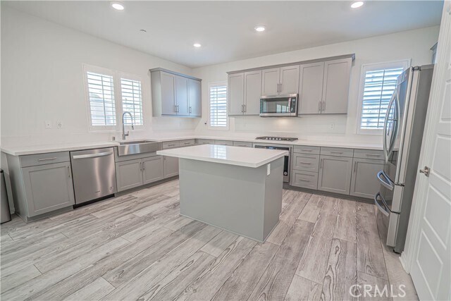 Building Photo - 17047 Zion Dr