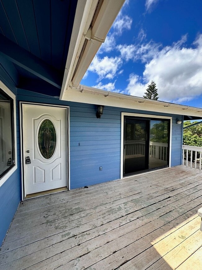 Building Photo - Kahana Three Bedroom/Two bathroom