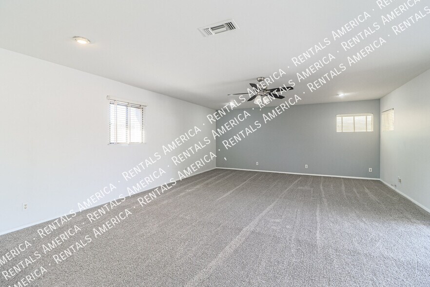 Building Photo - 1314 N 70th St