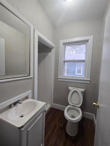 Building Photo - 1126 W 6th Ave