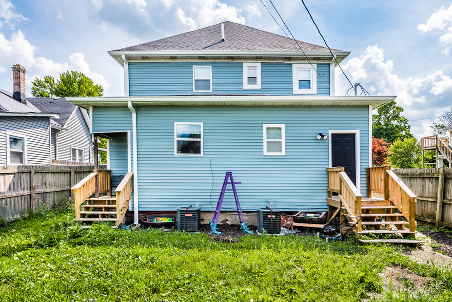 Building Photo - 424 N Walcott St