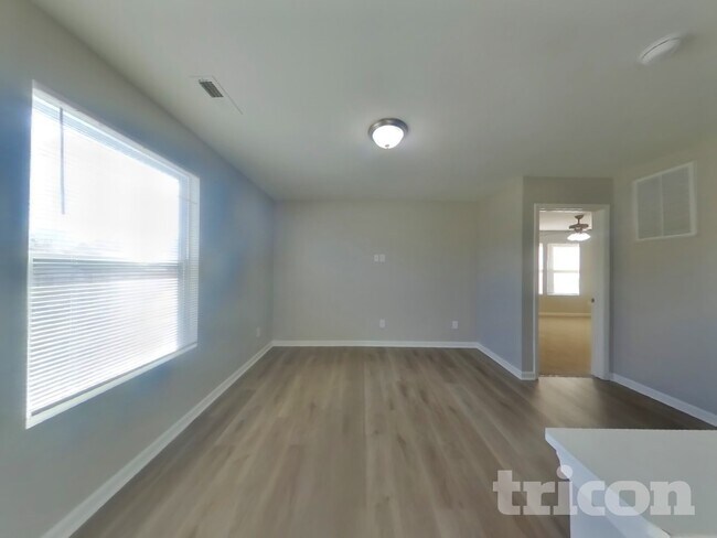 Building Photo - 4031 Kellybrook Dr