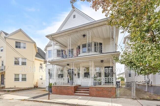 Building Photo - 18 Bailey St