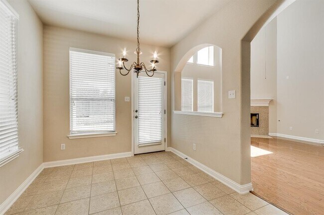 Building Photo - 1713 Greenside Trail