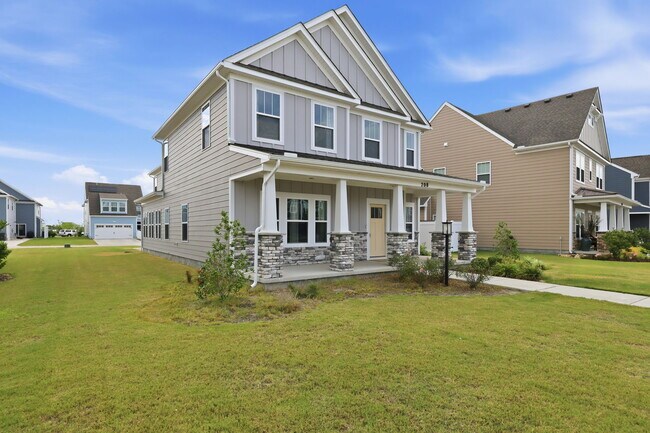 Building Photo - 208 Ryker Rd E