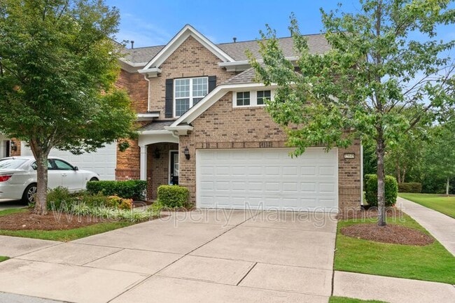 Primary Photo - 15648 Canmore St