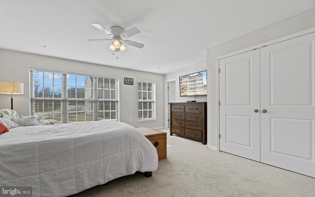 Building Photo - 14859 Chrysler Ct