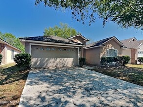 Building Photo - 801 MacKenzie Cir