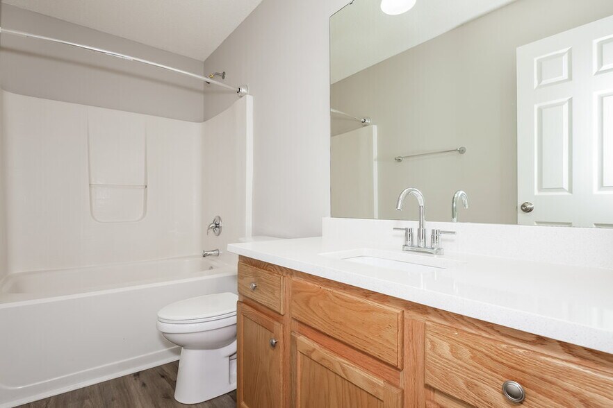 Building Photo - 3035 Teton Dr
