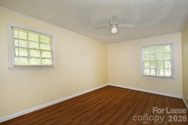 Building Photo - 1715 Cloudburst Cir