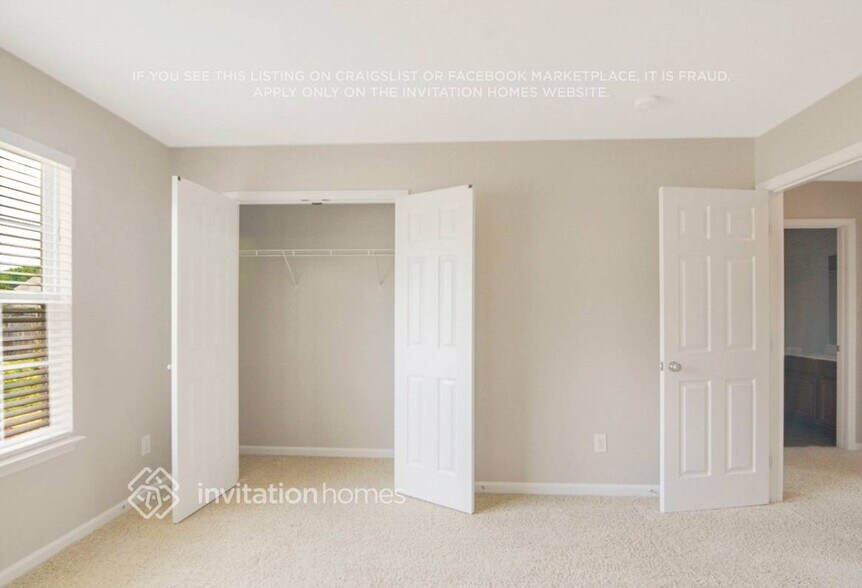 Building Photo - 12428 Kendall Ridge Ct