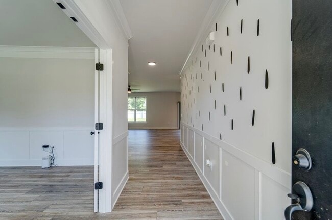 Building Photo - 7 Limox Ln