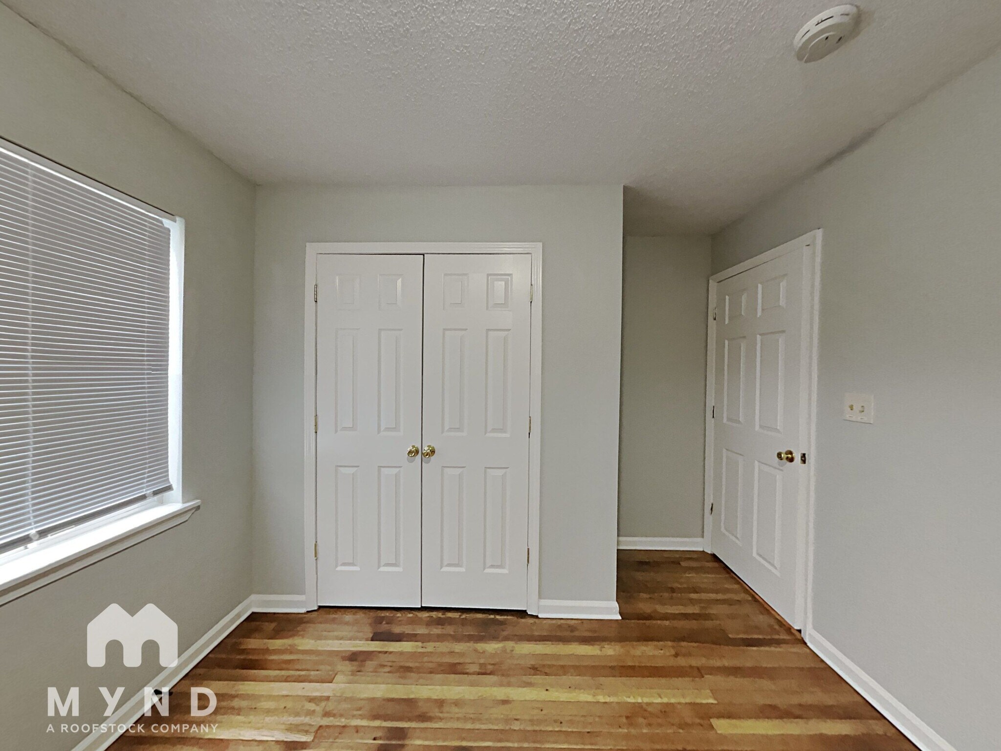 Building Photo - 1824 Whitehead Dr