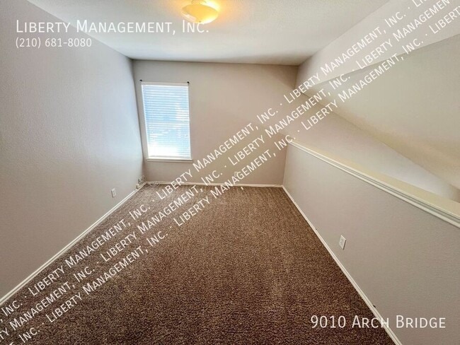 Building Photo - 9010 Arch Bridge