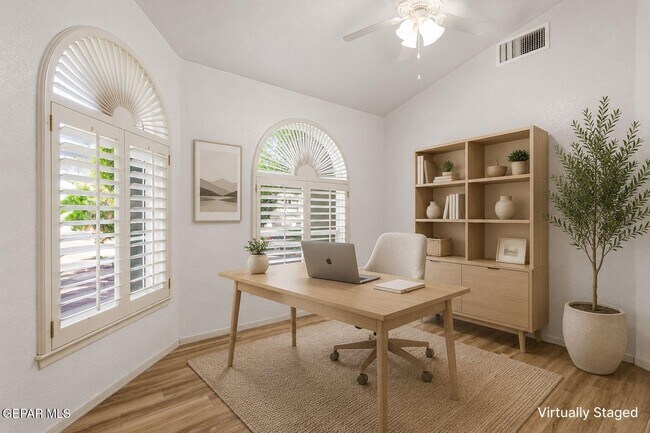 Building Photo - 6141 Loma De Cristo Dr