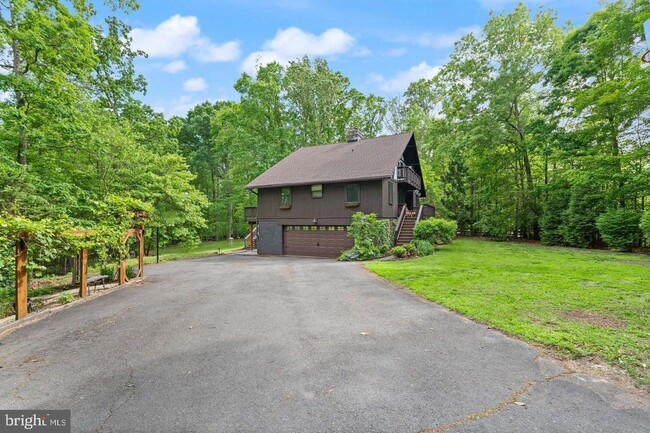 Primary Photo - 11713 Henderson Rd