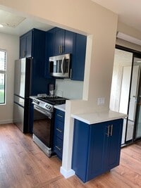 Building Photo - 8460 New Salem St