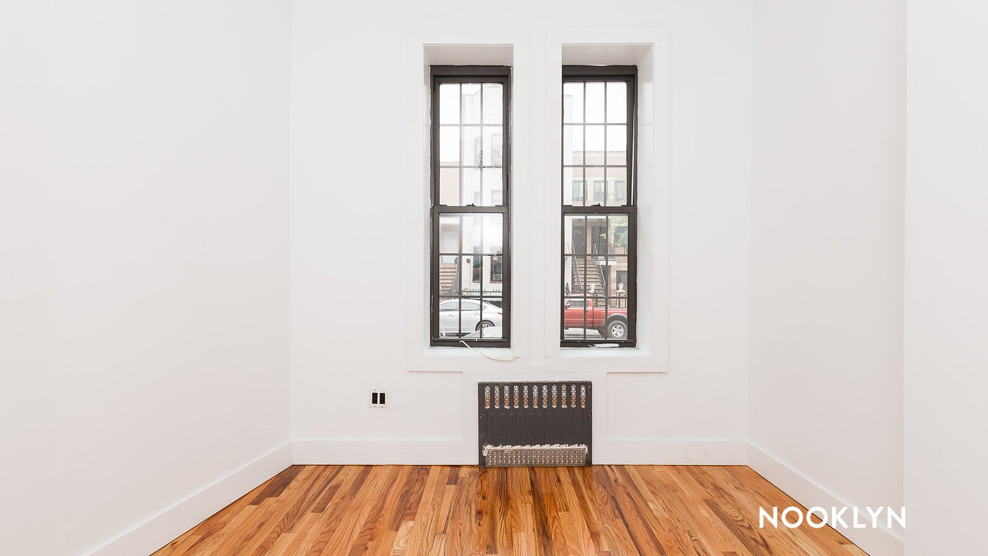 Building Photo - 1154 Gates Ave