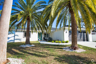 Building Photo - 3887 Hawkeye Cir