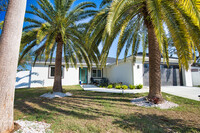 Building Photo - 3887 Hawkeye Cir