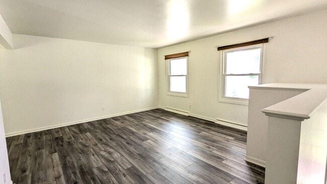 Building Photo - 936 Seminole Rd