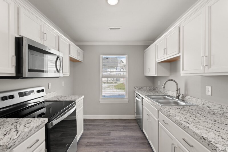 Building Photo - 118 Clark Rd