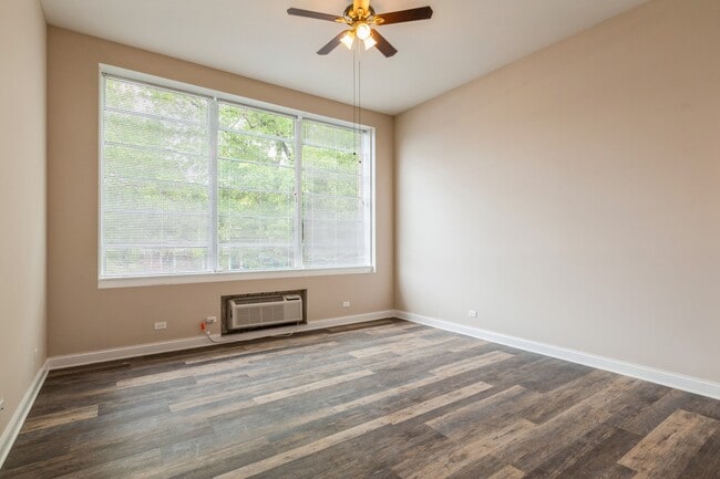 Building Photo - 174 McHenry Ave