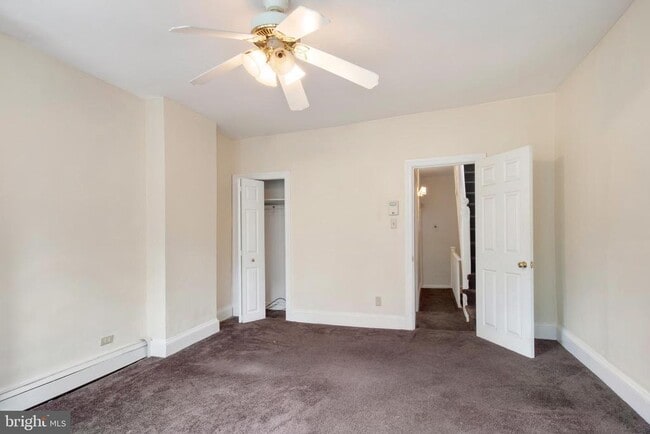 Building Photo - 925 S 46th St